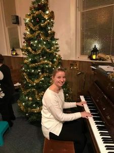 Meet your Posher, Whitney